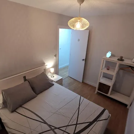 Bella House Triana Apartment *